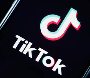 На музыке к абсурдным видео в TikTok уже можно зарабатывать