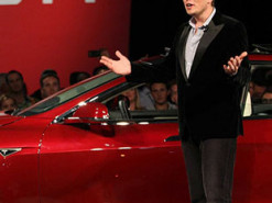 Tesla будет выпускать новые аккумуляторы для электромобилей