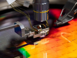 Стартаперам выделили $450 млн на создание коммерческого квантового компьютера