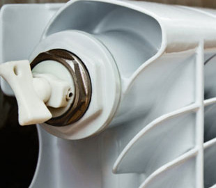 Радник мера Херсона розповів, коли стануть відомі терміни відновлення теплопостачання у місті