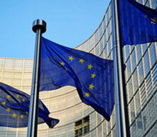 ЄС бореться з російською пропагандою щодо України перед виборами до Європарламенту