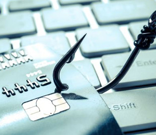 Шахраї виманили у чернівчанки 17 тисяч через фейкове повідомлення про допомогу