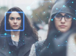 Гендиректор Alphabet выступил за запрет технологии распознавания лиц