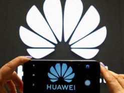 Huawei удалила приложения попавших под санкции банков РФ