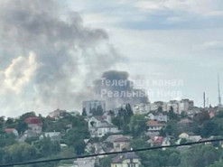 У Києві спалахнула масштабна пожежа: що горить