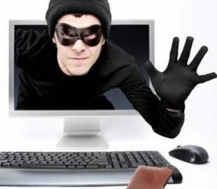 На Харьковщине мошенники "разводили" людей на деньги в интернете