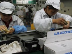 Слабые продажи iPhone привели к проблемам на Foxconn