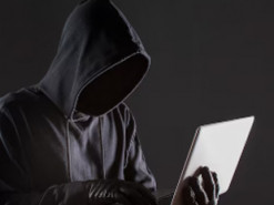 Військовослужбовець хотів придбати в інтернеті автомобіль і втратив 270 тисяч гривень