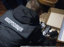 В Запорожье киберполиция задержала двух молодых хакеров