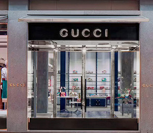 Gucci начнёт принимать криптовалюты в некоторых магазинах в США