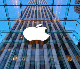 Компанія Apple отримала від Зеленського «Відзнаку миру»