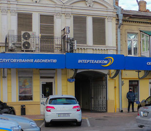 Один из мобильных операторов может остаться без 4G-лицензии