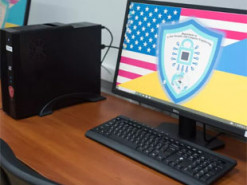 25 українських університетів отримають техніку від проєкту USAID для підготовки кіберфахівців