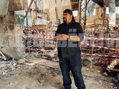 Стівен Сігал зробив фото на тлі в'язниці в Оленівці, де загинули українські полонені