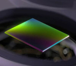 Apple експериментує з ШІ для нічної фотографії