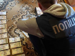 В Україні судитимуть шахраїв, які зламували акаунти і просили гроші в борг