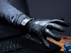 Продавав неіснуючий одяг в Instagram: в Одесі шахрая посадили за ґрати