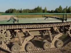 Найбільший в Україні безпілотник "Одіссей" евакуює поранених та перевозить зброю