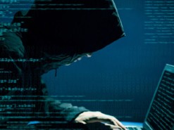 США обвинили семерых россиян во взломах химлабораторий