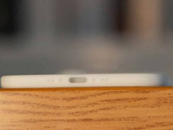 На нових фото показали, наскільки тонким буде iPhone 17 Air