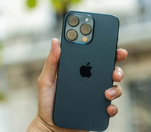 П’ять альтернатив iPhone 15 Pro/15 Pro Max на Android