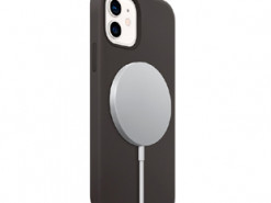 Apple предупредила владельцев iPhone 12 об опасностях, которые таит в себе беспроводная зарядка MagSafe