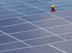 Amazon запустит три проекта в области солнечной энергетики в США и Испании