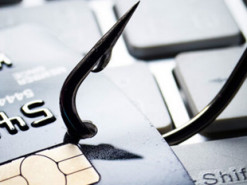 Жінка втратила понад 70 тисяч гривень через шахраїв