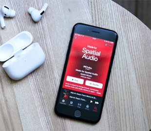 Прозорість в епоху ШІ. Apple Music маркуватиме музику, створену нейромережами — ЗМІ