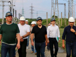 Зять Медведчука побував в окупованому Маріуполі