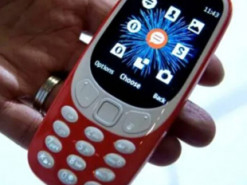 Чому деякі успішні люди все ще користуються кнопковими телефонами