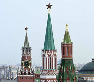 У методичках Кремля війна в Україні описується як "хрещення Русі", а Путін як Невський