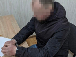Збирав інформацію про дислокацію позицій ЗСУ: на Чернігівщині затримали зрадника