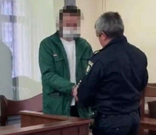 Насиловал 13-летнего крестника на камеру и продавал видео через интернет: в Киеве поймали педофила