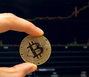 Эксперт: биткоин может продолжить падение до отметки $5900
