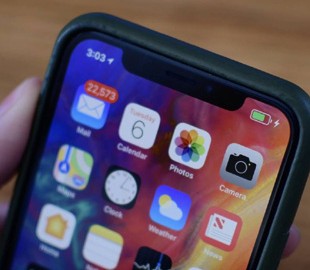 Как выглядит эффект выгорания пикселей на экране iPhone X спустя год