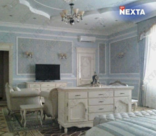 Telegram-канал NEXTA опубликовал фото якобы комнаты сына Лукашенко