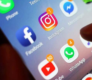 Ученые предложили выявлять депрессию при помощи социальных сетей