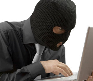 Їм начхати на війну: в Україні шахраї вигадали три нові схеми обману громадян