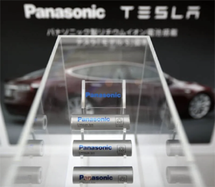 Panasonic почне виробляти акумулятори для електромобілів в Норвегії