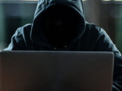 Хакери зламали ефір українського ТБ та заявили про "вбитого президента"