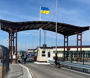 Wi-Fi на КПВВ: представитель Зеленского съездил на админграницу Крыма с Херсонщиной