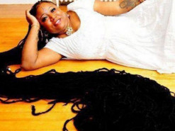 Жінка відростила волосся на 33,5 метра і потрапила в Книгу рекордів Гіннеса: як вона виглядає