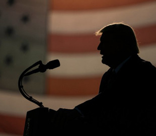 YouTube продовжить обмеження щодо Трампа щонайменше на тиждень