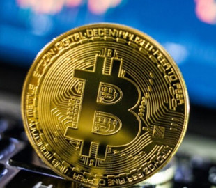 Мільярдер назвав біткоїн легкою мішенню для конфіскації