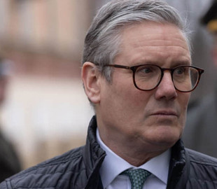 Стармер закликав соцмережі обмежити "нескінченний скролінг" для молоді