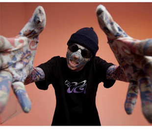 Загадковий учасник гурту Kalush Orchestra КилимМен став викладачем в університеті