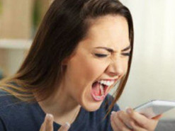 ПриватБанк попередив про нову схему шахраїв: пропонують виплати і не тільки