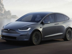 Обновлённая Tesla Model X получила более мощные электродвигатели и более лёгкую батарею
