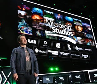 Microsoft не станет заставлять купленные студии добавлять мультиплеер в свои игры